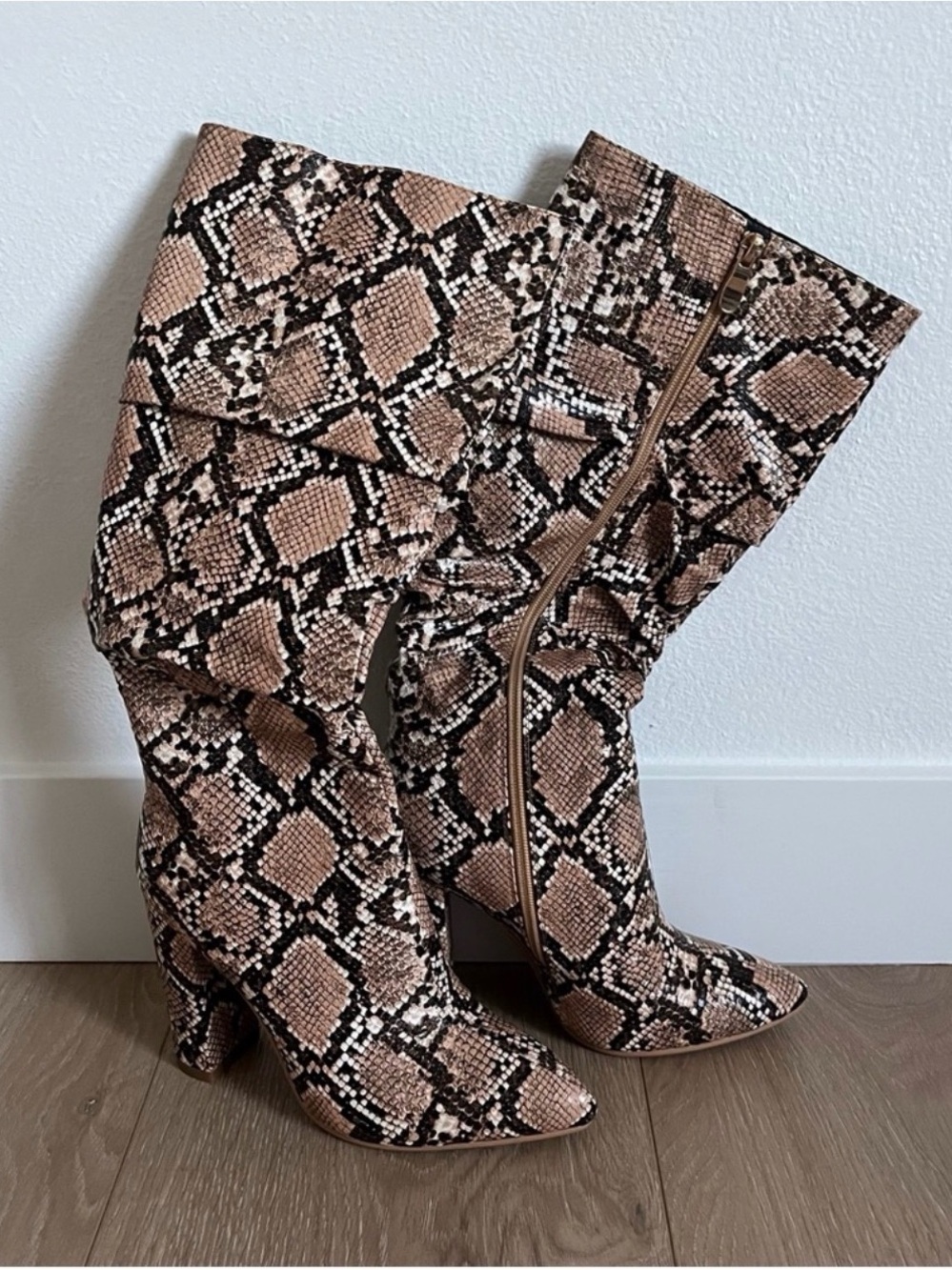 Brown Python Color Boots - Picture 12 of 12